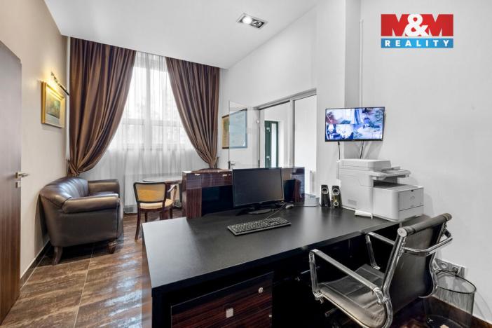 Pronájem kanceláře, Kladno - Kročehlavy, Polská, 180 m2