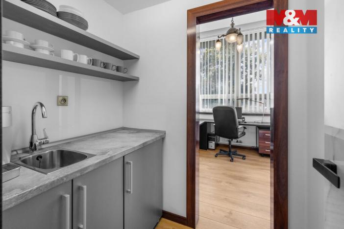 Pronájem kanceláře, Kladno - Kročehlavy, Polská, 42 m2