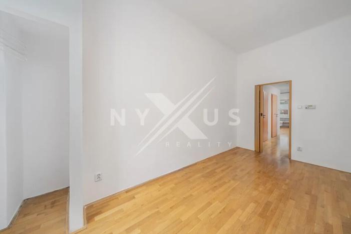 Pronájem bytu 2+kk, Praha - Smíchov, Holečkova, 43 m2