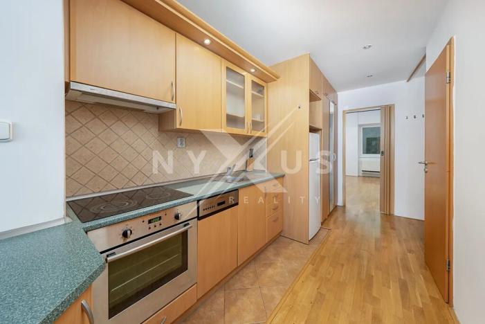 Pronájem bytu 2+kk, Praha - Smíchov, Holečkova, 43 m2