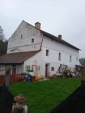 Dražba rodinného domu, Krásný Dvůr, 166 m2