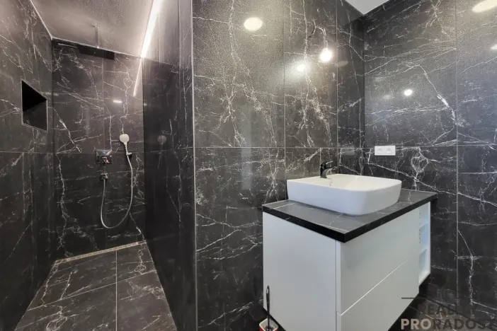 Prodej rodinného domu, Dobšice, 246 m2