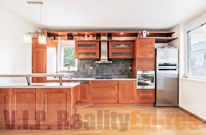 Prodej bytu 3+kk, Praha, Jeřabinová, 92 m2