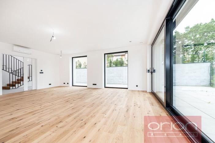 Pronájem rodinného domu, Praha - Stodůlky, Ke Koh-i-nooru, 282 m2