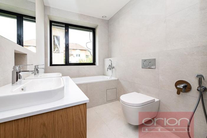 Pronájem rodinného domu, Praha - Stodůlky, Ke Koh-i-nooru, 282 m2