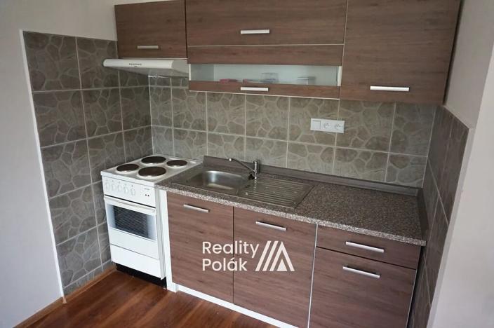 Pronájem bytu 2+kk, Liberec, Hrdinů, 41 m2