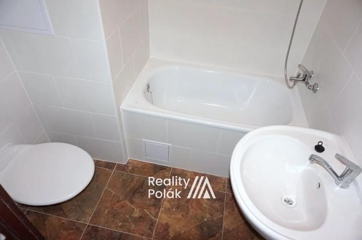 Pronájem bytu 2+kk, Liberec, Hrdinů, 41 m2