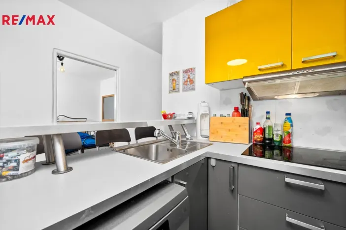 Prodej bytu 3+1, Strakonice - Strakonice I, Zvolenská, 65 m2