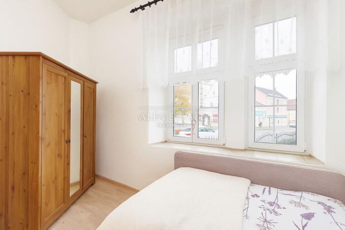 Prodej bytu 2+kk, Karlovy Vary - Stará Role, Závodu míru, 36 m2