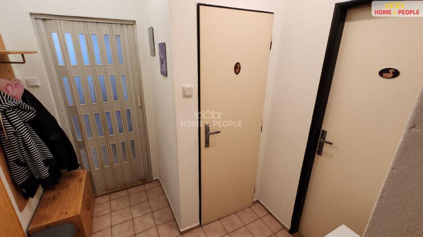 Pronájem bytu 1+1, Praha - Záběhlice, Zvonková, 40 m2