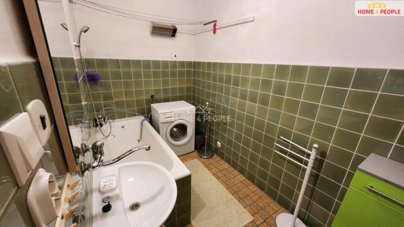 Pronájem bytu 1+1, Praha - Záběhlice, Zvonková, 40 m2