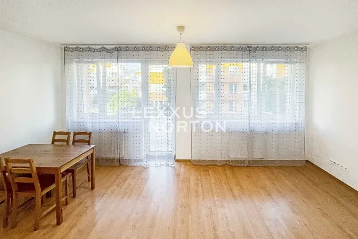 Prodej bytu 1+kk, Praha - Kyje, Sicherova, 32 m2