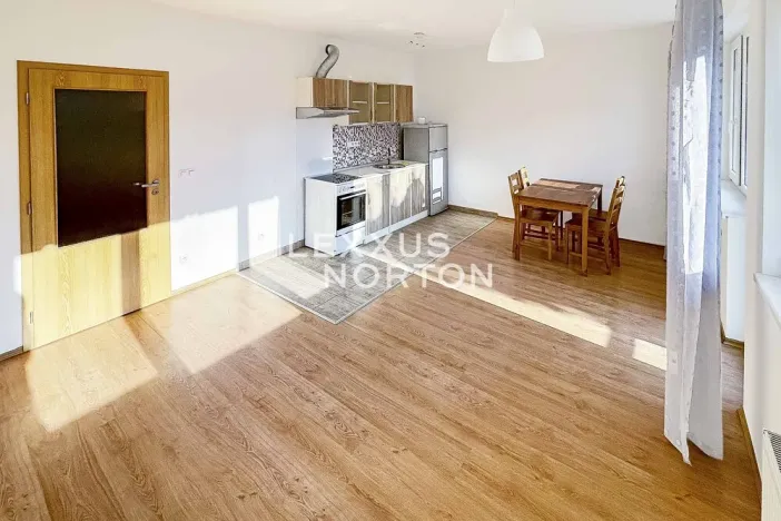 Prodej bytu 1+kk, Praha - Kyje, Sicherova, 32 m2