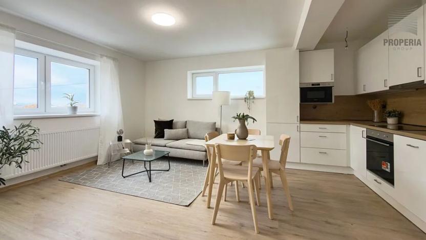 Prodej bytu 3+kk, Kobylnice, Uzavřená, 73 m2