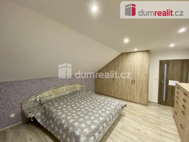 Pronájem činžovního domu, Mariánské Lázně - Hamrníky, třída Vítězství, 400 m2