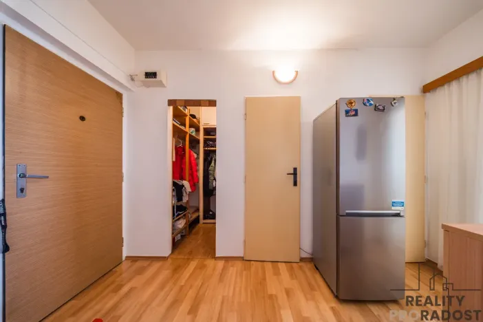 Prodej bytu 2+1, Rohatec, Vítězná, 52 m2