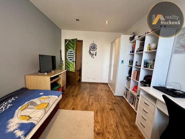 Prodej bytu 4+1, Kladno, Karla Tomana, 95 m2