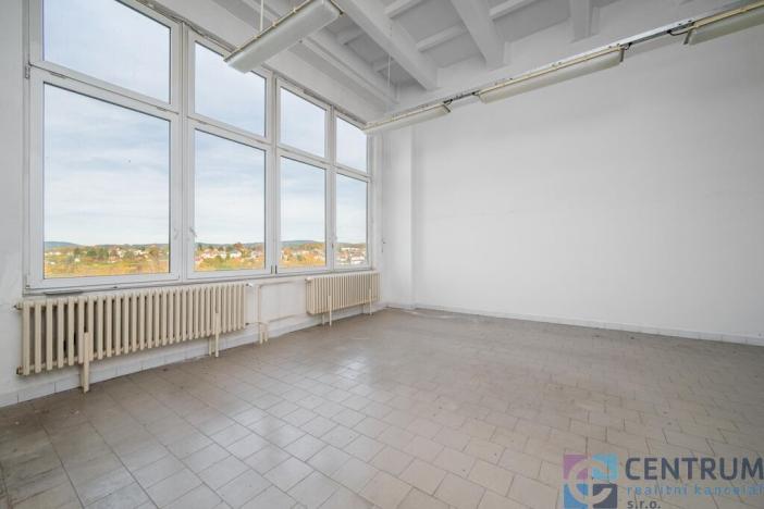 Pronájem skladu, Turnov, Přepeřská, 1568 m2