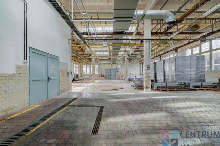 Pronájem výrobních prostor, Turnov, Přepeřská, 871 m2