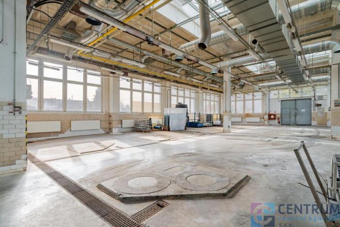 Pronájem výrobních prostor, Turnov, Přepeřská, 871 m2