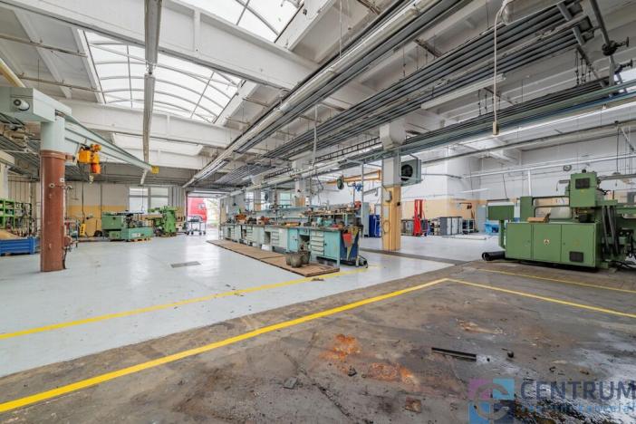 Pronájem výrobních prostor, Turnov, Přepeřská, 1426 m2
