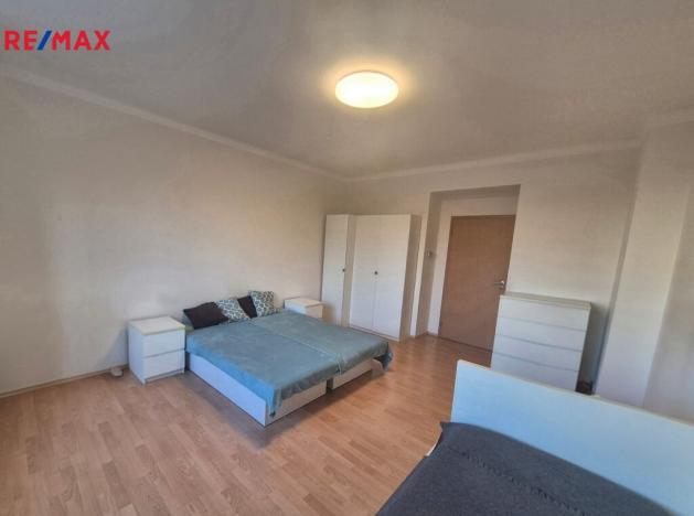 Prodej bytu 2+kk, Praha - Žižkov, Radhošťská, 50 m2