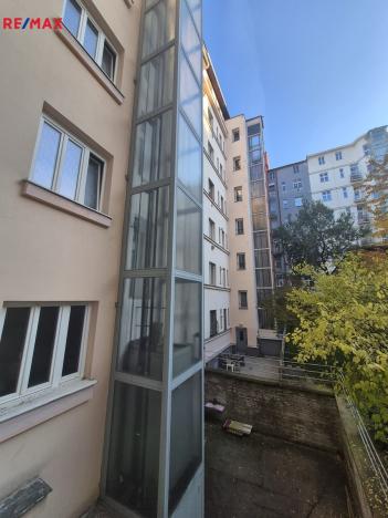 Prodej bytu 2+kk, Praha - Žižkov, Radhošťská, 50 m2