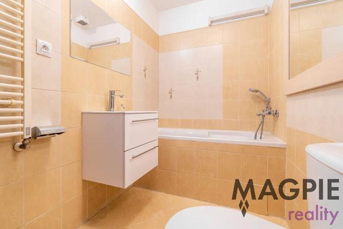 Prodej bytu 2+kk, Praha - Uhříněves, Karla Zicha, 37 m2