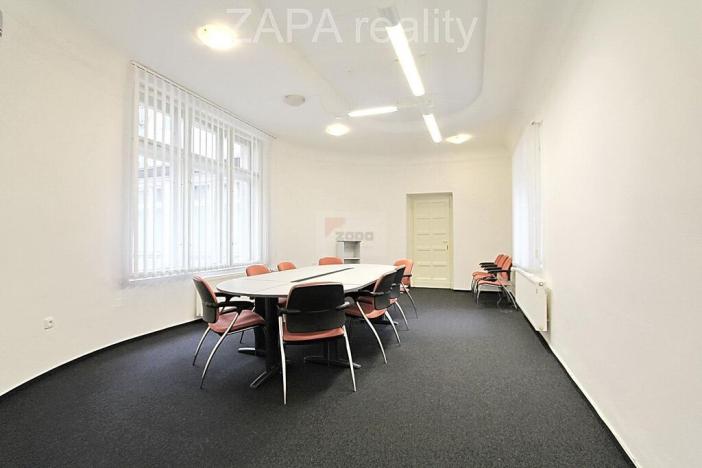 Pronájem kanceláře, Praha - Nové Město, Národní, 65 m2