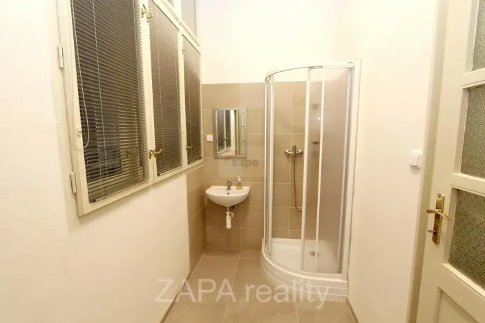 Pronájem kanceláře, Praha - Nové Město, Národní, 65 m2