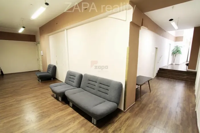 Pronájem kanceláře, Praha - Nové Město, Národní, 65 m2