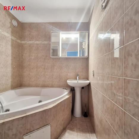 Pronájem bytu 3+1, Praha - Bohnice, Lindavská, 77 m2