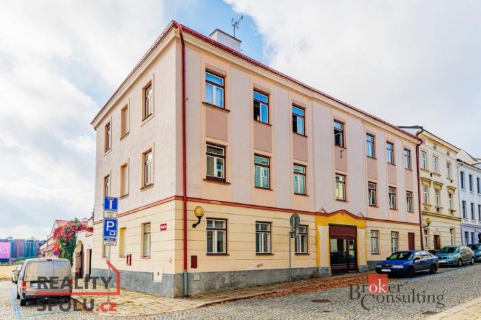 Pronájem obchodního prostoru, Jihlava, Čajkovského, 131 m2