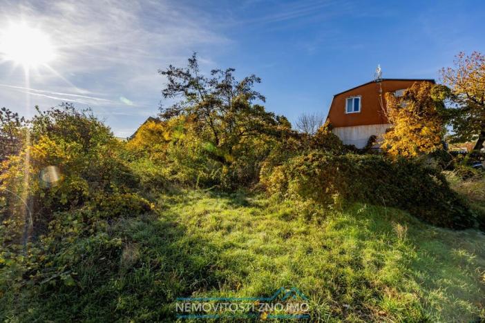 Prodej komerčního pozemku, Znojmo, Suchohrdelská, 512 m2