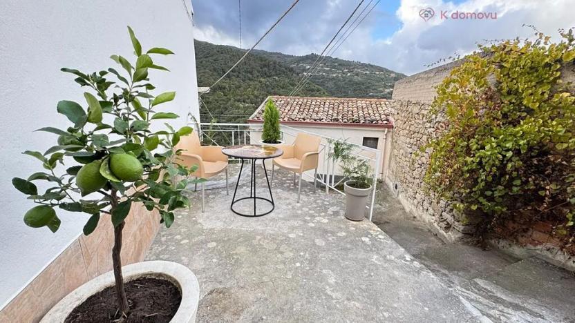 Prodej rodinného domu, San Piero Patti, Itálie, 100 m2