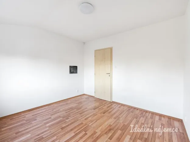 Pronájem bytu 3+1, Praha - Chodov, Volkovova, 75 m2