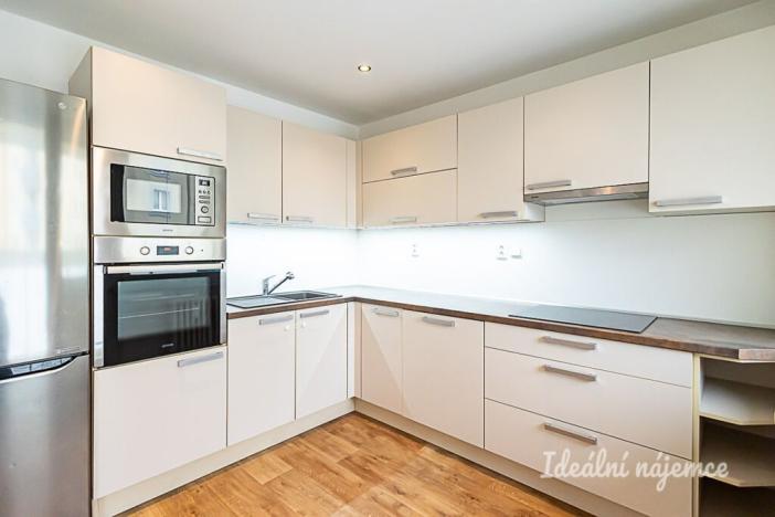 Pronájem bytu 4+1, Praha - Libeň, Podvinný mlýn, 87 m2