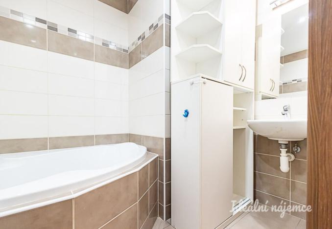 Pronájem bytu 4+1, Praha - Libeň, Podvinný mlýn, 87 m2