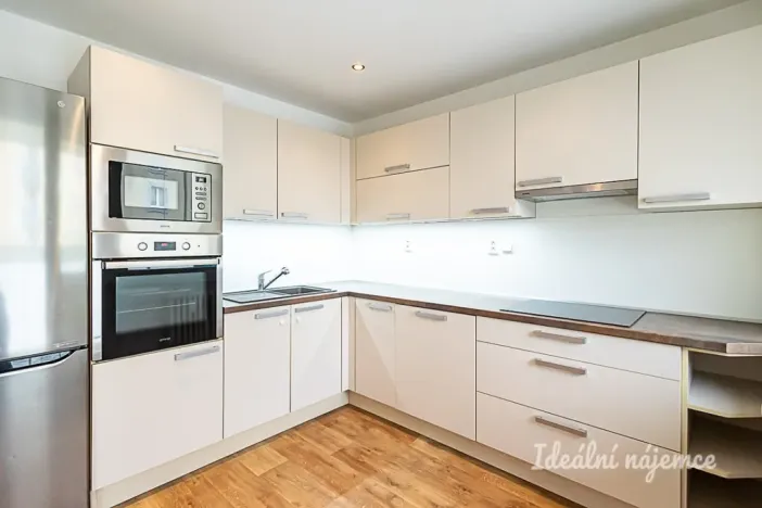 Pronájem bytu 4+1, Praha - Libeň, Podvinný mlýn, 87 m2