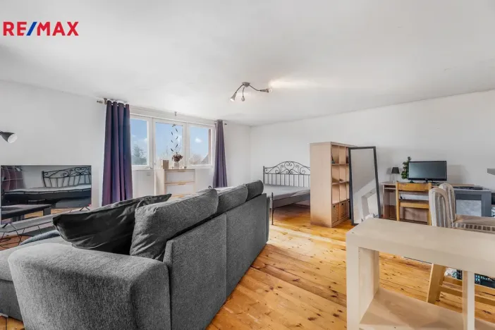 Prodej rodinného domu, Jenišovice - Odolenovice, 150 m2