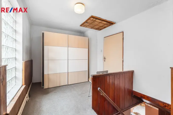 Prodej rodinného domu, Jenišovice - Odolenovice, 150 m2