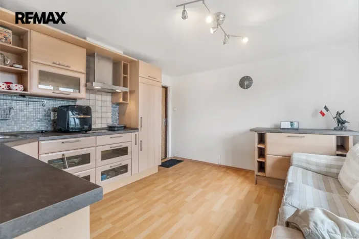 Prodej rodinného domu, Jenišovice - Odolenovice, 150 m2