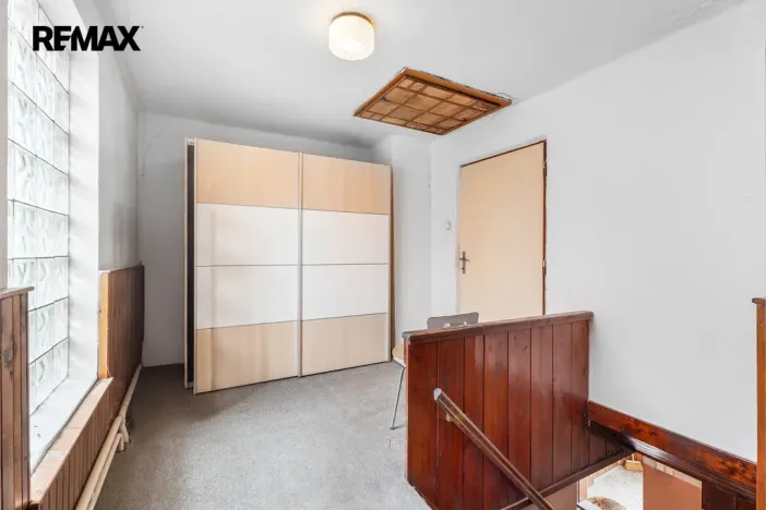 Prodej rodinného domu, Jenišovice - Odolenovice, 150 m2