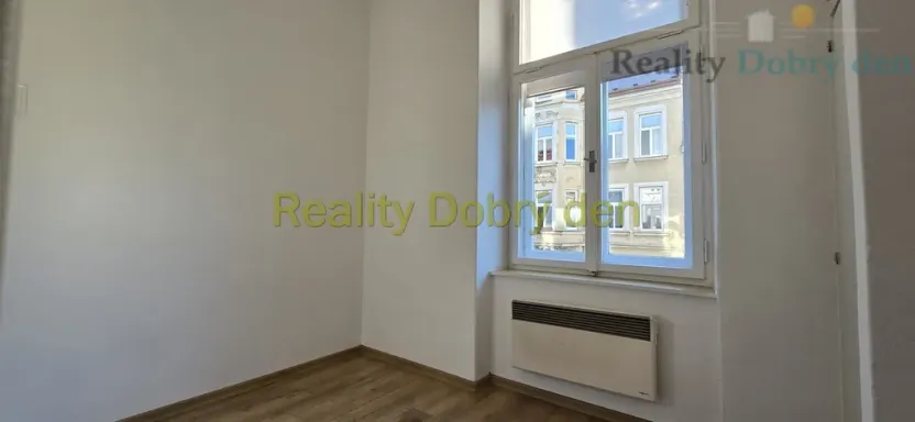 Pronájem bytu 2+kk, Opava, Lidická, 50 m2