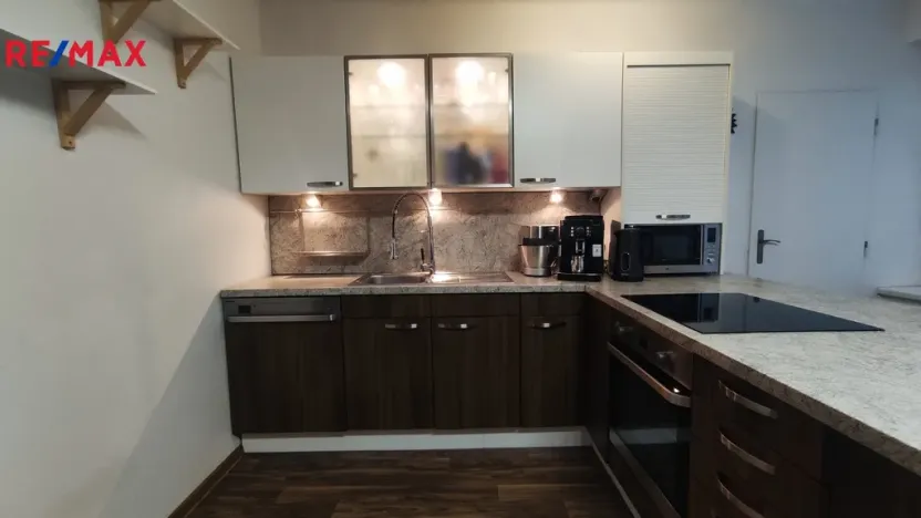 Prodej bytu 3+1, Štíty, Sportovní, 90 m2