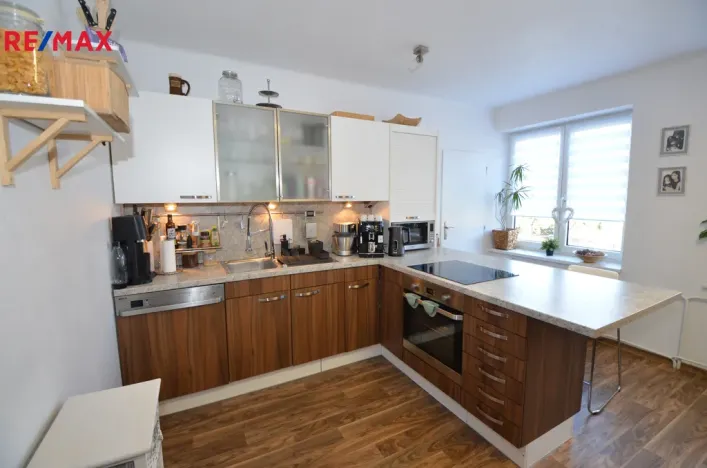 Prodej bytu 3+1, Štíty, Sportovní, 81 m2