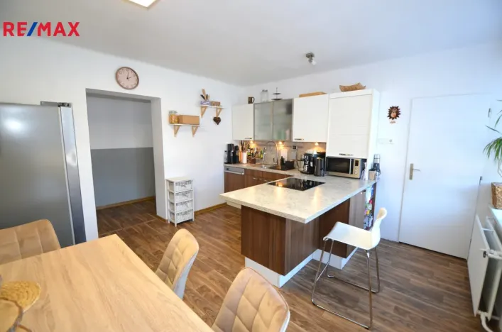 Prodej bytu 3+1, Štíty, Sportovní, 81 m2