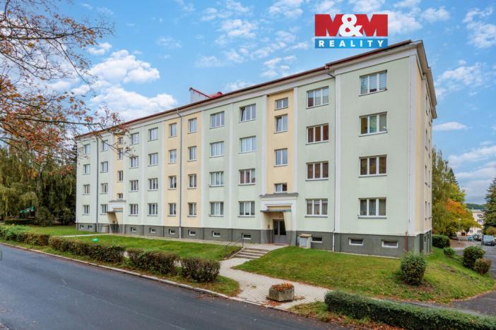 Prodej bytu 3+1, Nová Role, Školní, 74 m2