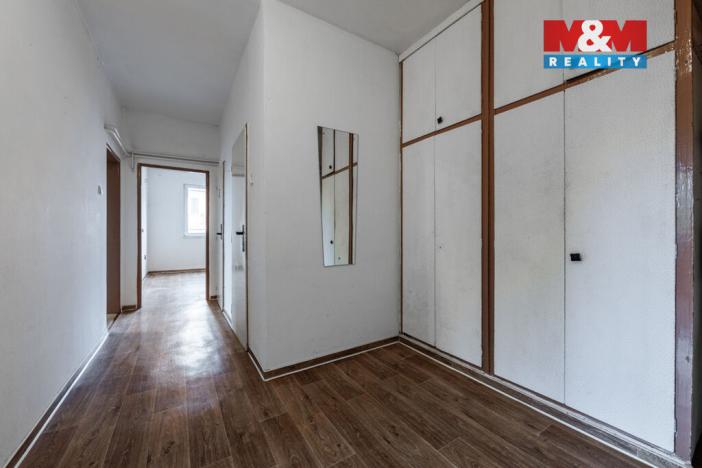 Prodej bytu 3+1, Nová Role, Školní, 74 m2