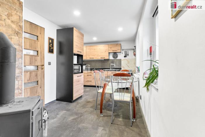 Prodej rodinného domu, Oloví, Na Můstku, 114 m2